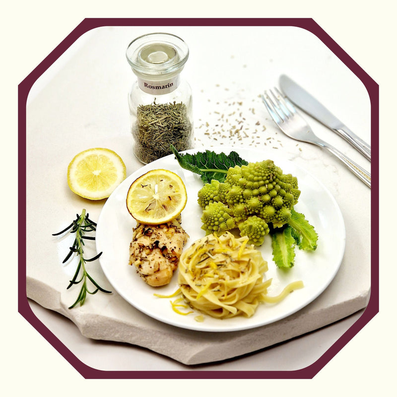 HR.4 ~ Rosmarin-Zitronen-Hähnchen mit Romanesco im Nudelnest